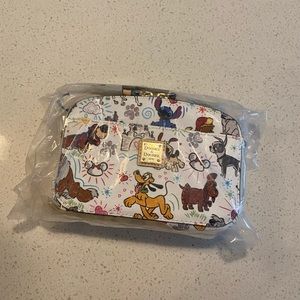 Disney Dooney Sketch Dogs Ambler Purse